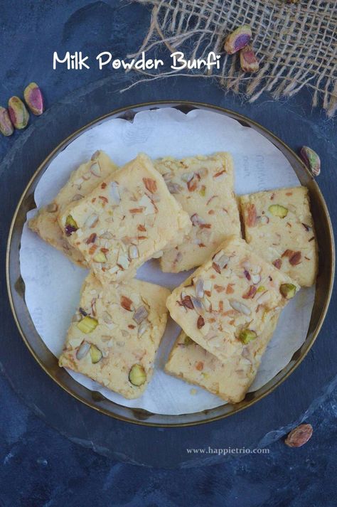 Indian Milk, Diwali Recipes, Burfi Recipe, Diwali Food, Cardamom Powder, Indian Curry, Indian Sweet, Indian Desserts, Cashew Nut