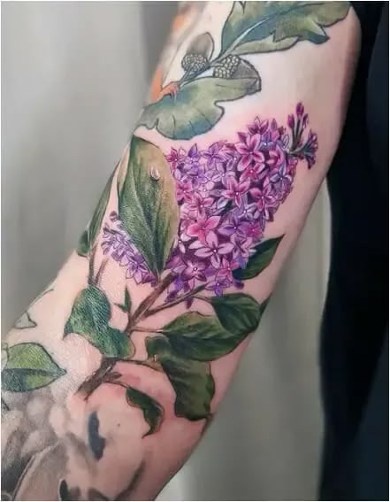 Purple Flower Tattoos, Lilac Tattoo, Purple Tattoos, Lilac Painting, Lilac Blossom, Fresh Starts, Flower Sleeve, Flower Tattoo Designs, Beauty Tattoos