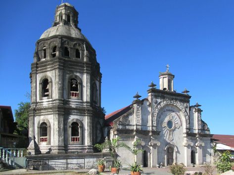 San  Guillermo Parish Church at Bacolor, Pampanga, Philippines, was partially buried in lahar during the 1993 eruption of Mount Pinatubo. Pampanga Philippines, Lab Decorations, Science Lab Decorations, Mount Pinatubo, Filipino Architecture, Sagada, Banaue, Philippines Travel, Science Lab