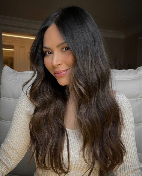 Marianna Hewitt Hair, Balyage Long Hair, Rich Brown Hair, Dark Brunette Hair, Marianna Hewitt, Girl Hair Colors, Brown Hair Inspo, Hair Color Caramel, Brunette Balayage