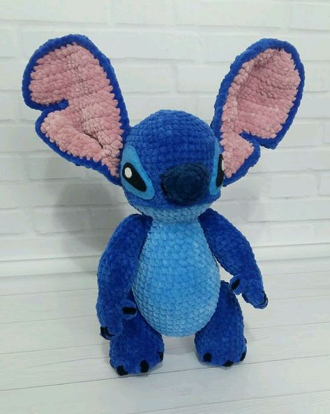 Stitch Cartoon Character Amigurumi Crochet Pattern | Amigurumim Stitch Amigurumi Free Pattern, Character Amigurumi, Scrump Lilo And Stitch, Disney Crochet Patterns, Lilo Und Stitch, Amigurumi For Beginners, Knitted Patterns, Stitch Doll, Stitch Toy