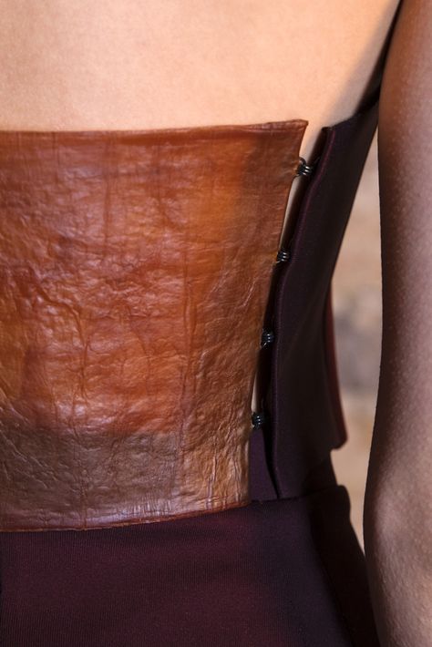 K-Lapse on Behance Scoby Leather Fashion, Bio Materials Textiles, Bioplastic Fashion, Biodegradable Fashion, Bio Textiles, Resin Fabric, Tech Brand, Ashoka Tano, Bio Fashion