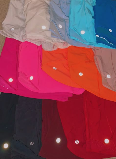 Lululemon Shorts Collection, Lululemon Stuff, Aesthetic Athletic, Lululemon Aesthetic, Lulu Fits, Preppy Lululemon, Kily Jenner, Lululemon Collection, Lulu Outfits