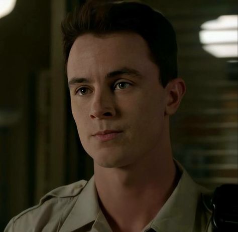 Parrish Teen Wolf, Teen Wolf Actors, Ryan Kelley, Jordan Parrish, Teenage Werewolf, Ryan Kelly, Smash Book, Teen Wolf