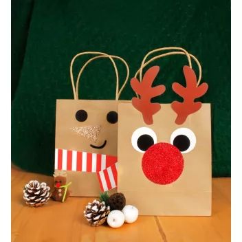 Diy Christmas Baskets, Cheap Christmas Crafts, Free Gift Idea, Decorated Gift Bags, Gift Basket Ideas For Couples, Christmas Gift Packaging, Christmas Gift Exchange, Gifts Wrapping Diy, Christmas Birthday Party