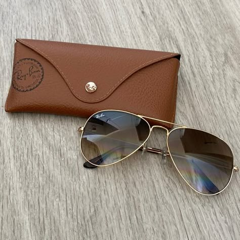 Ray-Ban Aviator Light Brown Gradient Stylish Glasses For Men, Best Mens Sunglasses, Ray Ban Original Wayfarer, Brown Aviator Sunglasses, Mens Glasses Frames, Ray Ban Aviator, Aviator Glasses, Aviator Sunglasses Mens, Best Mens Fashion