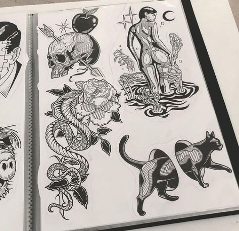 Tattoo Artist Portfolio Book, Portfolio Tattoo Book, Tattoo Portfolio Book, Tattoo Apprentice Portfolio, Amira Tattoo, Tattoo Portfolio Apprentice, Tattoo Apprenticeship Portfolio, Tattoo Artist Portfolio, Artist Portfolio Book