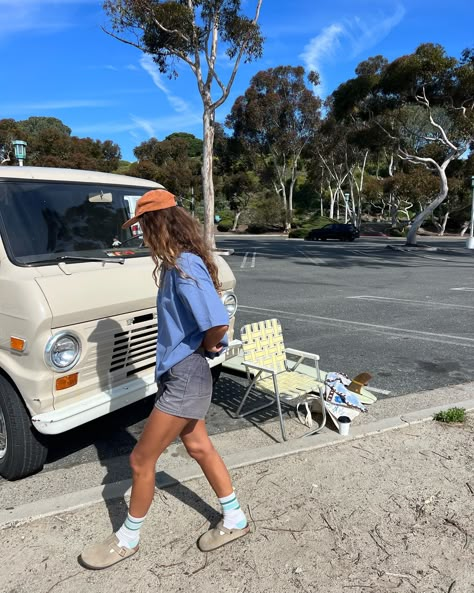 restocked the wayback retro tee in a couple sizes 🧡 Granola Outfits Summer, Granola Girl Outfits, Granola Outfits, Nature Outfits, Slow Sunday, Surf Apparel, Lake Girl, Surfer Style, Super Secret