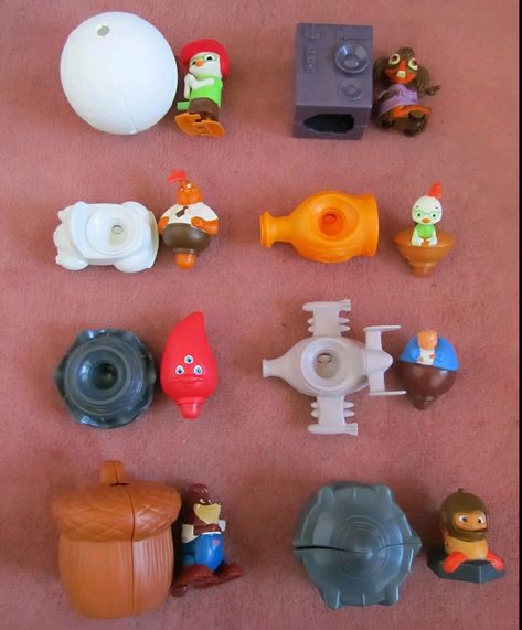 Old Mcdonalds Toys, Childhood Memories 2000, Mc Donald, Mcdonalds Toys, Kids Memories, 2000s Nostalgia, Happy Meal Toys, Happy Meal, Care Bear