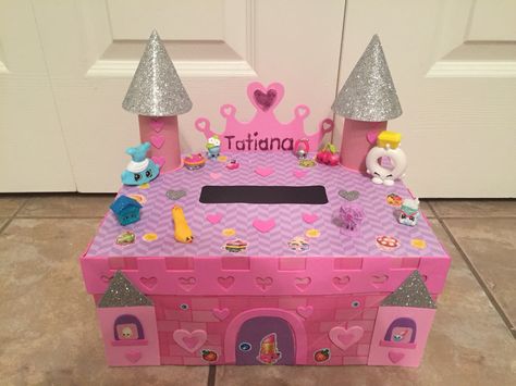 Box For Cards, Girls Valentines Boxes, Valentine Boxes For School, Princess Valentines, Kids Valentine Boxes, Kindergarten Valentines, Valentine Card Box, Valentine Mailbox, Valentine's Day Crafts For Kids