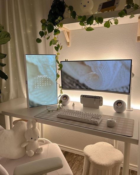 Dual Monitor White Elegance🔥 📸: @risascloud Step into the world of sleek and modern desk setups with our latest feature! Explore the productivity-enhancing designs of our community. 💻 @modtecups Disclaimer: We don’t own this content. The original owner(s) of this content is mentioned above. ___________ #modtecups #moderndesk #minimalistworkspace #aestheticdesign #sleekoffice #aestheticsetup #DIYprojects #homedecor #minimalism #deskgoals #desksetup #productivespaces #minimalsetup #... Neutral Pc Setup, Desk Ideas With Monitor, Dual Screen Desk Setup, Ultra Wide Monitor Setup, Double Monitor Setup Home Office, Dual Monitor Desk Setup, White Pc Setup, Modern Desk Setup, Aesthetic Gaming Setup