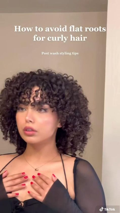 Curly Hair Advice, Selfcare Ideas, Aesthetic Selfcare, Selfcare Aesthetic, Curly Hair Beauty, Curly Hair Care Routine, Mixed Curly Hair, Hair Washing, Curly Hair Videos