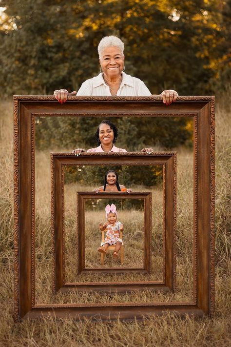 Beautiful generational photo Four Generation Pictures, Family Generation Photography, 4 Generations Photo, Generation Pictures, Generations Photography, Generation Photo, Cute Black Babies, Creative Photoshoot Ideas, Creative Photography Techniques