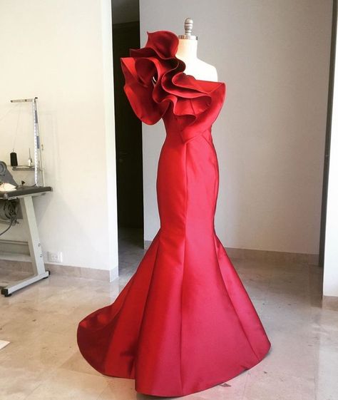 African Mermaid, Mermaid Party Dress, Dress Red Carpet, Party Dress Red, Mermaid Evening Gown, Red Wedding Dresses, Dress Mermaid, Ruffle Sleeve Dress, Gorgeous Wedding Dress