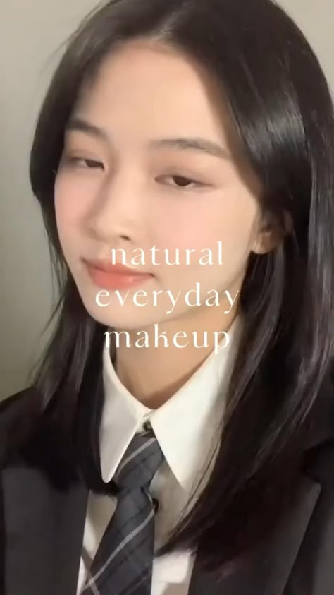 chinese makeup, douyin, xiaohongshu, cute makeup look, cbeauty School Makeup Tutorial, Teen Makeup, Soft Make-up, Makeup Looks Everyday, Full Face Of Makeup, Mekap Mata, Morning Makeup, Natural Everyday Makeup, Korean Makeup Tutorials