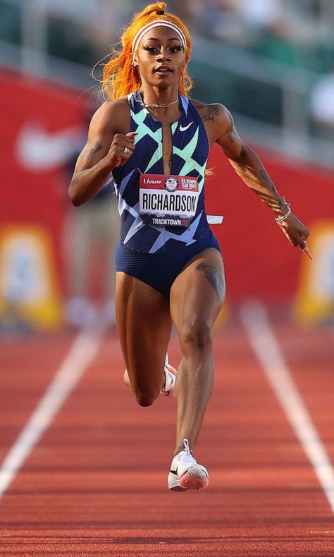 Womens Track And Field, Track Women Athletes, Sha'carri Richardson Track, Shacarri Richardson Running, Sha'carri Richardson, Athletics Track Aesthetic, Track Olympics, Track And Field Aesthetic, Track Women