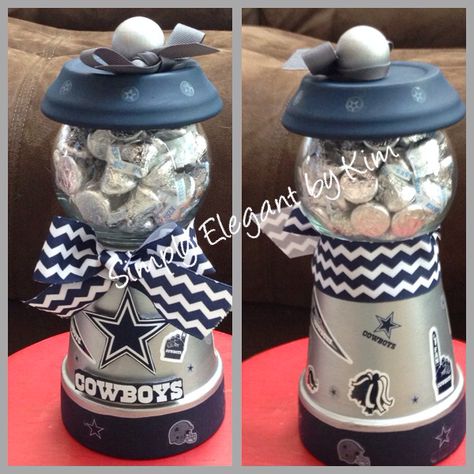 Dallas Cowboys theme Dallas Cowboys Baby Shower, Dallas Cowboys Theme, Dallas Cowboys Crafts, Dallas Cowboys Birthday, Candy Jars Diy, Dallas Cowboys Party, Dallas Cowboys Wreath, Dallas Cowboys Christmas, Cowboys Gifts