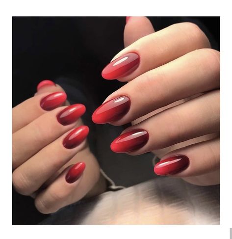 Nail Ideas For Fall, Red Nail Ideas, Red Ombre Nails, Nail Red, Emerald Nails, Unghie Sfumate, Trendy Nail Designs, Red Nail Art, Red Manicure