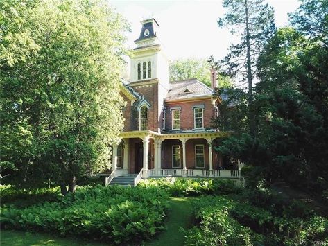 Christine McConnell Buyer of 19th Century Italianate Mansion in New York (PHOTOS) - Pricey Pads Christine Mcconnell, Victorian Manor, New York Photos, Wood Patio, Marble Fireplaces, Carriage House, Old House, Old Houses, Mansion