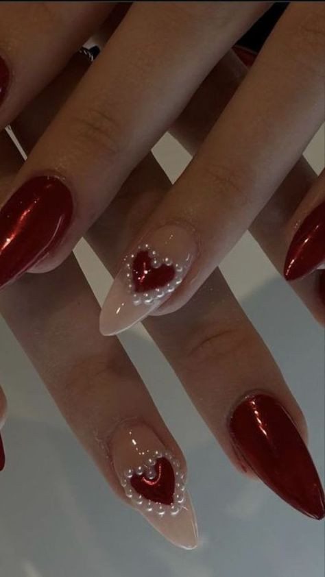 nail art Cherry Wine Nails, Red Sparkly Nails, Raspberry Nails, Red And Silver Nails, Cherry Nail Art, Quinceanera Nails, Silver Nail Designs, Red Nails Glitter, Red Gel Nails