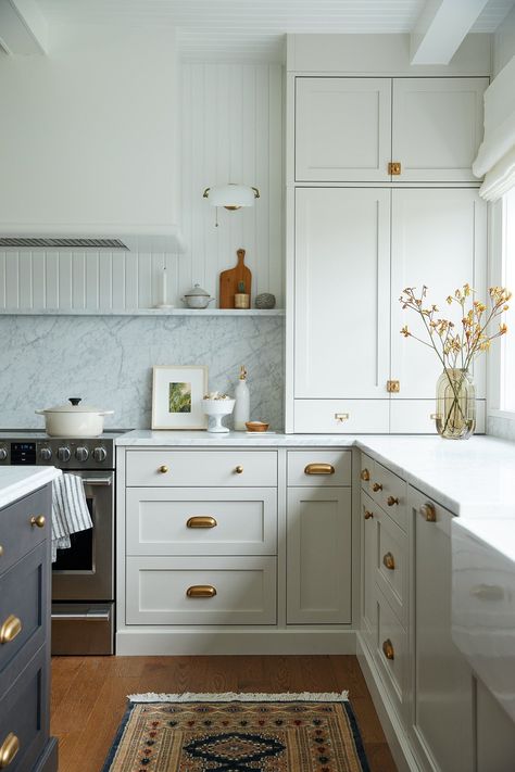 Scout & Nimble Blog | Interior Design Home Tours, Inspiration & More Kitchens With White Subway Tile, Kitchen With No Upper Cabinets, Kitchen No Uppers, Kitchen No Upper Cabinets, Kitchen Trends 2023, Masculine Kitchen, Modern Coastal Cottage, Cottage Kitchen Inspiration, Coastal Cottage Kitchen