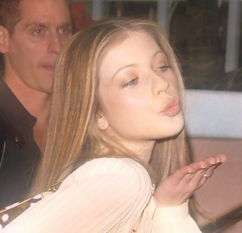 ♡ Michelle Trachtenberg Now, 2000s Girls, Georgina Sparks, Blair And Serena, 2000s Girl, Teen Witch, Girls Problems, Michelle Trachtenberg, 2000s Movies