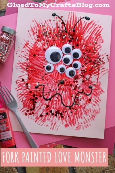 Monster Process Art Preschool, Pre K Monster Craft, Fork Monster Painting, The Love Monster Craft, Easy Toddler Fall Activities, Vampire Preschool Crafts, Prek October Crafts, Crafts For The Color Red, Easy Preschool Crafts Fall