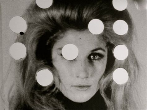 Baby Jane Holzer Film still from "Screen Tests" Andy Warhol 1964-66 Andy Warhol Pop Art Paintings, Mystic Girl, Mystic Girls, Fem Fashion, Edie Sedgwick, The Velvet Underground, Irving Penn, Baby Jane, Screen Test