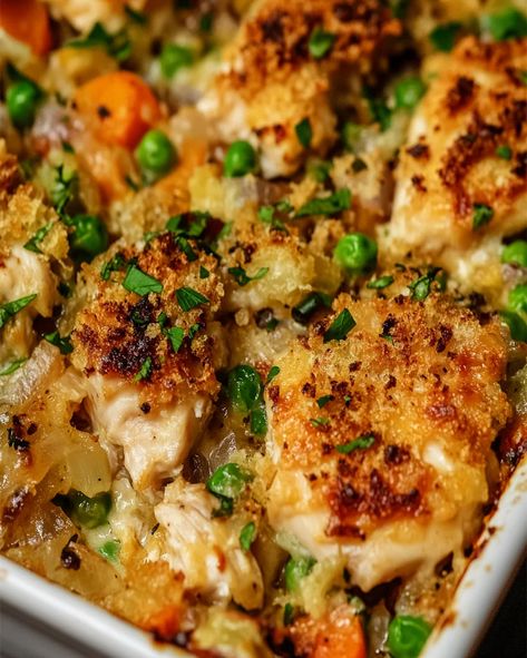 Chicken Almond Casserole, Ina Garten Chicken Casserole, Chicken Ole Casserole, Ina Garten Casserole Recipes, Winter Chicken Dishes, Winter Dinner Recipes Chicken, Ina Garden Chicken, Ina Garden Recipes, Chicken Divine Recipe