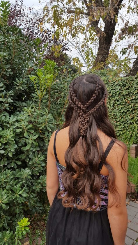 Celtic Hairstyles Braids, Trenzas Aesthetic, Long Hairstyles Braids, Easy Viking Hair, Celtic Hairstyles, Elvish Hairstyles, Elven Hair, Elven Hairstyles, Celtic Hair