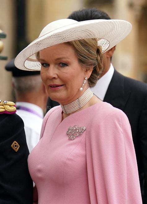 King Leopold, Coronation Of King Charles, Queen Mathilde Of Belgium, Astrid S, Royal Hats, Princess Katherine, Tenth Anniversary, King William, Queen Camilla