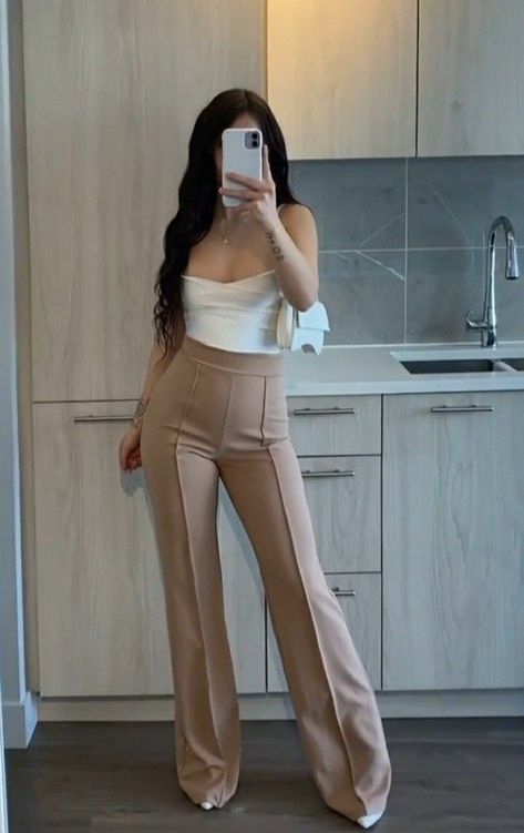 Stylish Work Outfits Classy, Simple Birthday Outfit Women, Fall Western Outfits Women, Western Outfits Women Fall, Fall Western Outfits, Photoshoot Western, Casual Western Outfits, Fall Fashion Outfits Casual, Fashion Outfits Casual