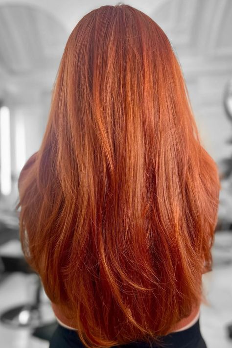 Red Hot: 40+ Copper Hair Color Ideas That Will Bring the Heat - Flo's Blog Intense Balayage, Orange Balayage Hair, Intense Copper Hair, Orange Copper Hair Color, Orange Copper Hair, Golden Copper Hair Color, Golden Copper Hair, Copper Hair Color Ideas, Brown Hair Color Shades