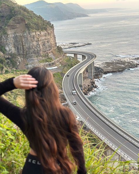 Sea Cliff Bridge, Wollongong Cliff Photoshoot, Sea Cliff Bridge, Clifton Hill, Sea Cliff, Travel Picture Ideas, Creative Instagram Photo Ideas, Picture Poses, Travel Pictures, Picture Ideas