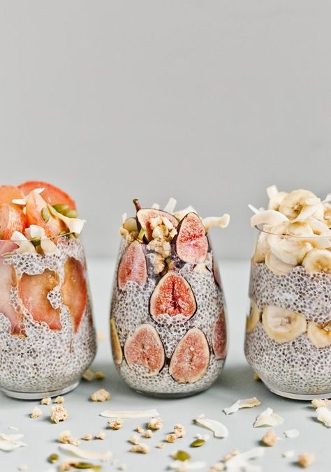 Chia Seed Parfait, Fruit Parfaits, Fruit Parfait, Chia Seed Pudding, Smoothie Bowls, Chia Pudding, Smoothie Bowl, Types Of Food, Clean Eating Snacks