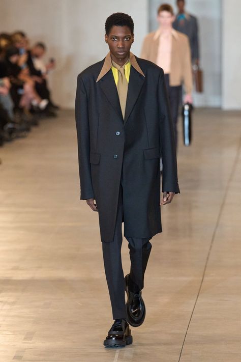 Men Runway, Fall 2023 Menswear, Prada Menswear, 2023 Menswear Fashion Show, Menswear Fashion Show, Miuccia Prada, Menswear Fashion, Raf Simons, Mens Fall