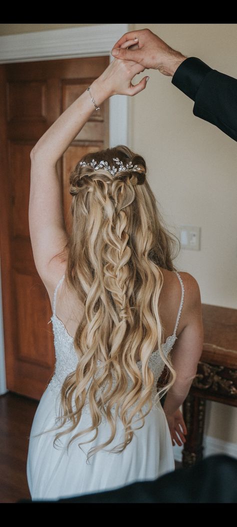 Loose waves, flowy braid, bohemian Flowy Wedding Hair, Boho Waves, Boho Hair, Boho Hairstyles, This Is Love, Loose Waves, Wedding Hair, Wedding Makeup, Wedding Hairstyles