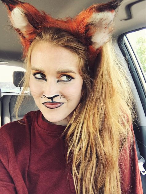 Halloween costume idea on a budget. Easy fox/animal redhead facepaint idea Diy Fox Costume, Fox Costume Diy, Fox Halloween Costume, Fox Halloween, Fox Costume, Fox Animal, Halloween Costume Idea, Autumnal Equinox, Costume For Women