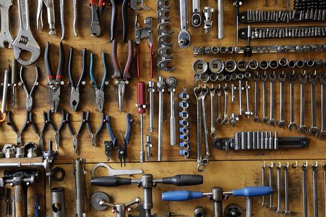 Garage Solutions, Garage Organisation, Tool Board, Bike Room, Bicycle Repair, Garage Organize, Bicycle Storage, Bike Tools, Workshop Organization