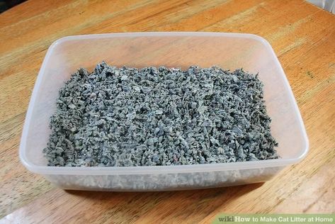 Homemade Cat Litter, Cat Condos, Cat Toilet Training, Chat Diy, Cat Tips, Tick Repellent, Doggie Treats, Cat Toilet, Cat Hacks