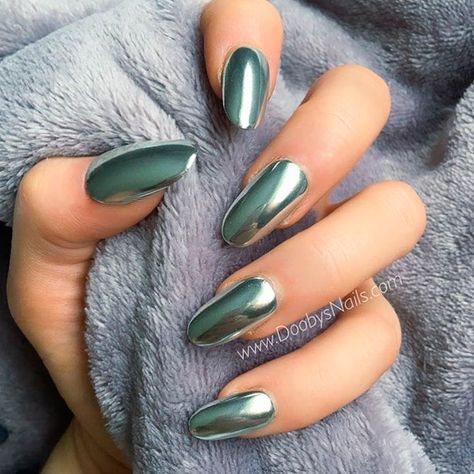 New Trendy Chrome Manicure picture 3 Nails 2017 Trends, Acrylic Nails Chrome, Chrome Nail Polish, Chrome Nail Art, Nagellack Trends, Chrome Nails Designs, Latest Nail Trends, Mirror Nails, Chrome Nail