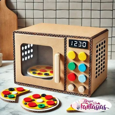 Cardboard Kitchen Diy For Kids, Kitchen Craft Ideas, Cardboard Kitchen, Dollhouse Furniture Tutorials, Cardboard Crafts Kids, School Kids Crafts, Baby Art Projects, Kids Play Kitchen, Cardboard Toys