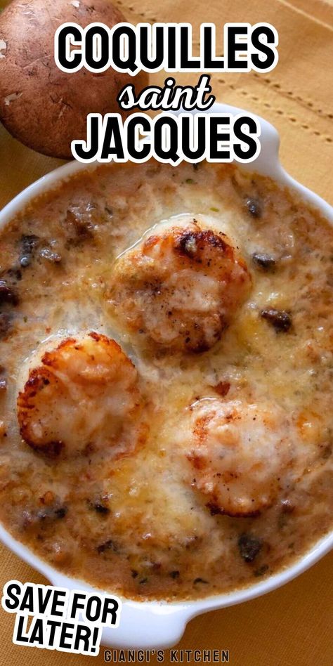 This French classic Coquilles Saint Jacques is a great recipe with scallops, mushrooms, and more delicious ingredients! This is a great side dish or a light meal for any lunch or dinner! Make this French recipe right now for family dinners, events, and parties! French Scallops Recipe, French Scallop Recipes, French Seafood Recipes, French Scallops, Scallop Dinner Recipes, Baked Scallop Recipes, Recipes For Scallops, Sea Scallop Recipes, Scallops And