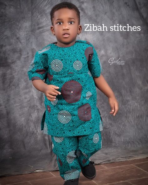 Kids African Outfits Boys, African Shirts Designs, African Kids Clothes, Ankara Styles For Kids, Latest African Wear For Men, African Wear For Men, Bra Sewing Pattern, Bra Sewing, African Children