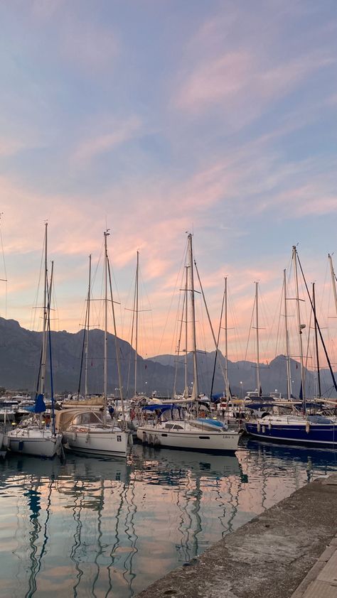 Boat Marina Aesthetic, Sochi Aesthetic, Boat Marina, Sailboat Living, Sailing Trips, Coastal Life, Boat Art, Marmaris, Paradise On Earth