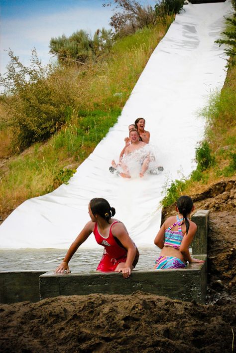 Oh, how I want this slip and slide!!! Water Slides Backyard, My Crazy Life, Pool Party Kids, Farmers Wife, Farm Day, Poolside Party, Farmer Wife, Backyard Playground, Slip And Slide