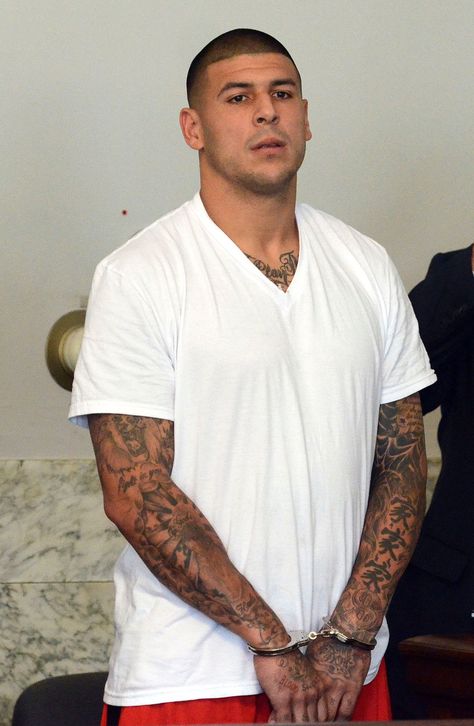 Aaron Hernandez's Prison Lover Kyle Speaks Out in New REELZ Special Aron Hernandez, New England Patriots Wallpaper, Aaron Hernandez, Richest Celebrities, Miss U So Much, Million Dollars, Muscular Men, Photo To Video, New England Patriots