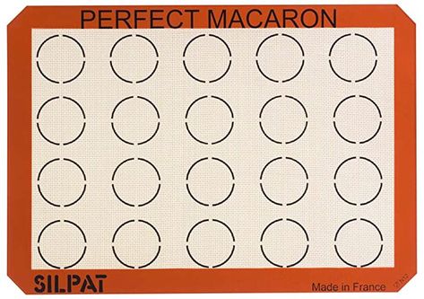 AmazonSmile: Silpat Perfect Macaron Non-Stick Silicone Baking Mat, 11-5/8" x 16-1/2": Baking Sheets: Kitchen & Dining Easy Whoopie Pie, Macarons Easy, Silpat Mat, Asda Recipes, Macaron Filling, Moon Pies, How To Make Macarons, Whoopie Pies, French Macarons