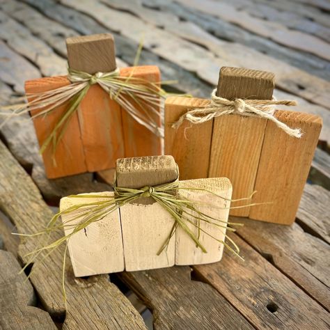 Hand-crafted. These rustic wood pumpkins are made from reclaimed wood scraps and are the perfect fall accent to last throughout the season - and small enough to fit nearly anywhere and easy to store year-round. Set of three pumpkins in each set - each measures 4.5" wide by 0.5" thick by 4-5" tall. Hand-made in Sacramento, CA. Free local delivery to select Sacramento, CA buyers (95825, 95864, 95826) - message seller for discount code to enter at checkout Diy Projects With Scrap Wood, Easy Wood Decor, Fall Wood Working Projects, Wooden Crafts To Sell, Easy Sellable Crafts, 2 X 4 Scrap Wood Projects, Wood Scrap Crafts, Fall Crafts Easy, Diy Wood Pumpkins