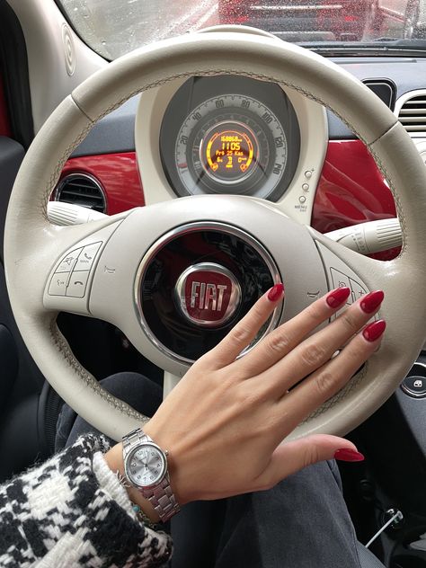 Fiat 500 Accessories, Fiat 500c, Carros Vintage, Lovely Car, Car Goals, Car Inspiration, Fancy Cars, Red Car, First Car